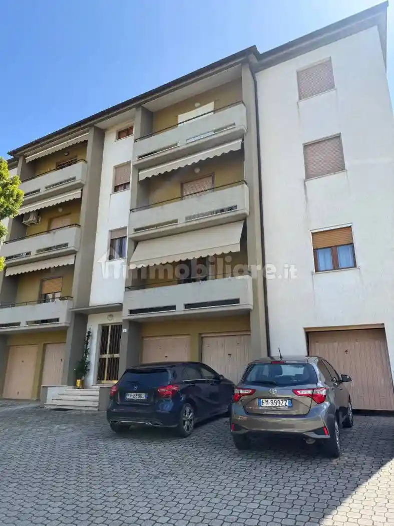 Appartamento in vendita a Serra de' Conti