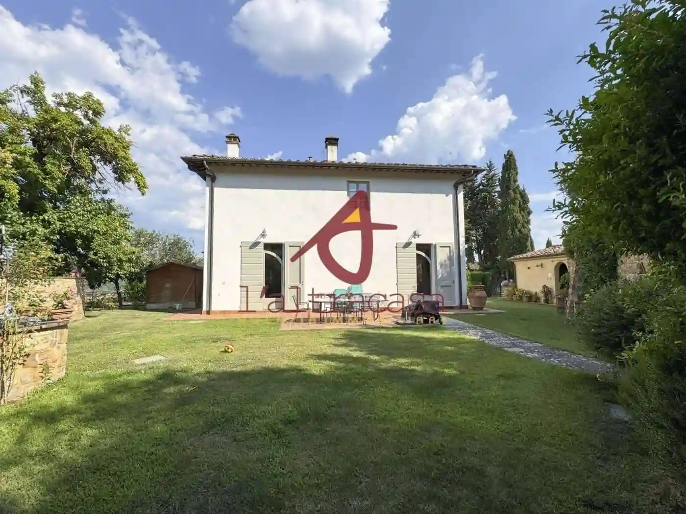 Villa - foto 2