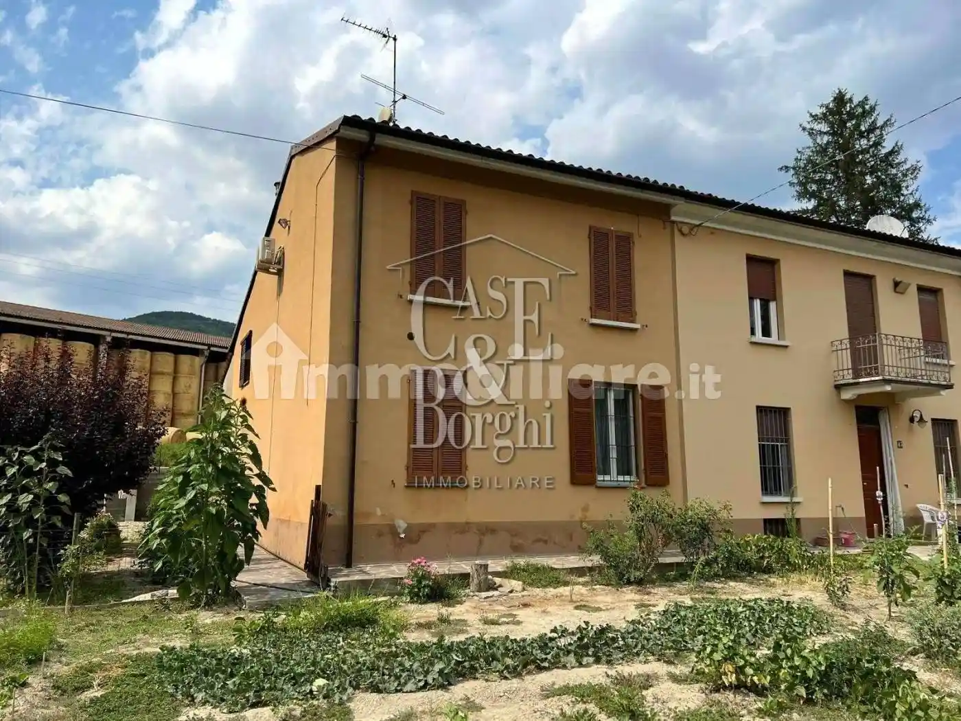 Casa indipendente in vendita a Ponte Nizza