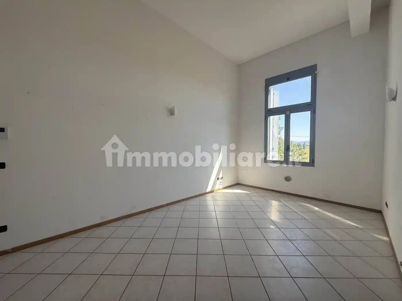 Appartamento in vendita a Calderara di Reno