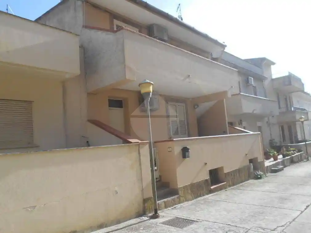 Casa indipendente in vendita a Salaparuta