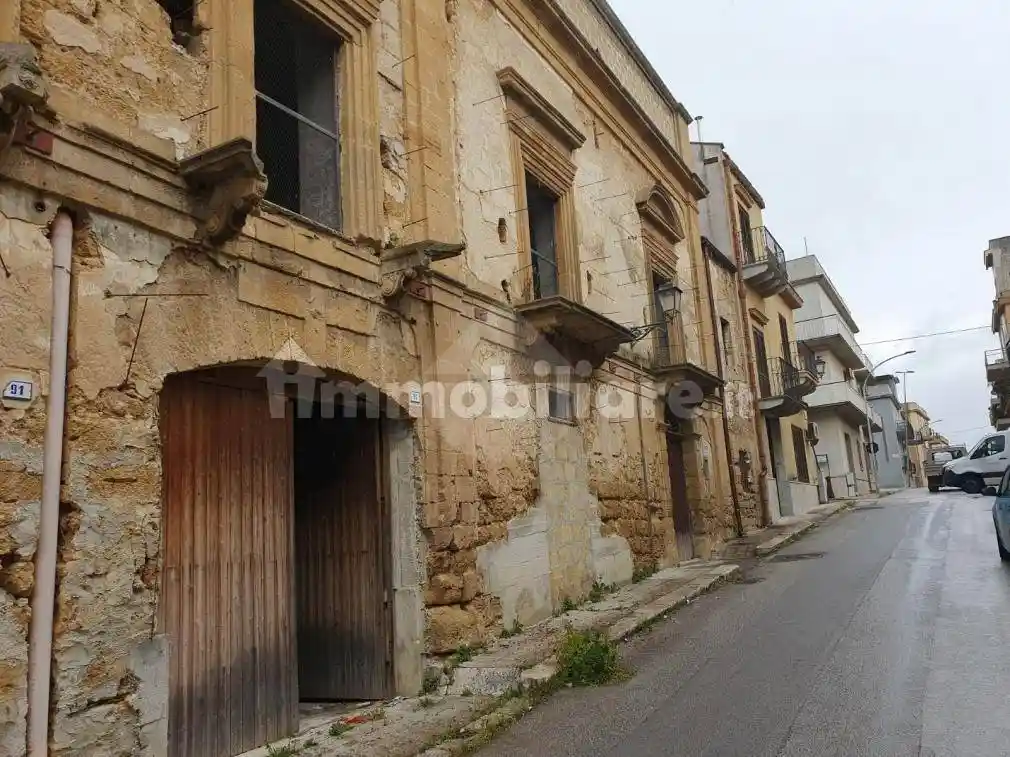 Rustico - Casale in vendita a Partanna