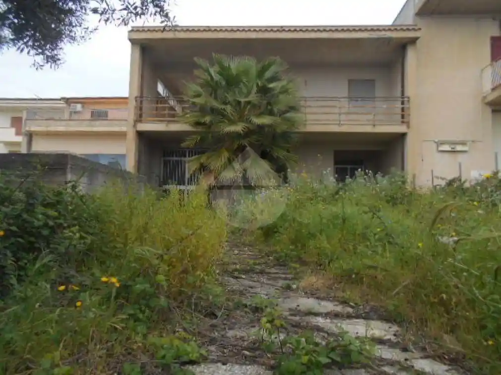 Casa indipendente in vendita a Poggioreale