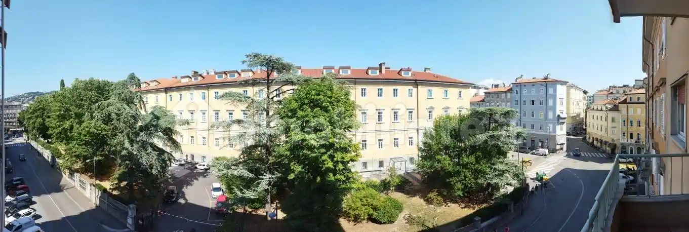 Appartamento in vendita a Trieste