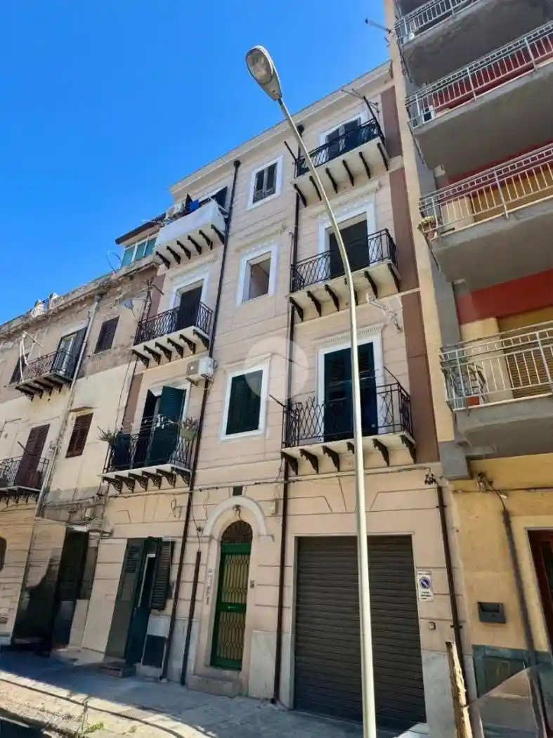 Appartamento in vendita a Palermo