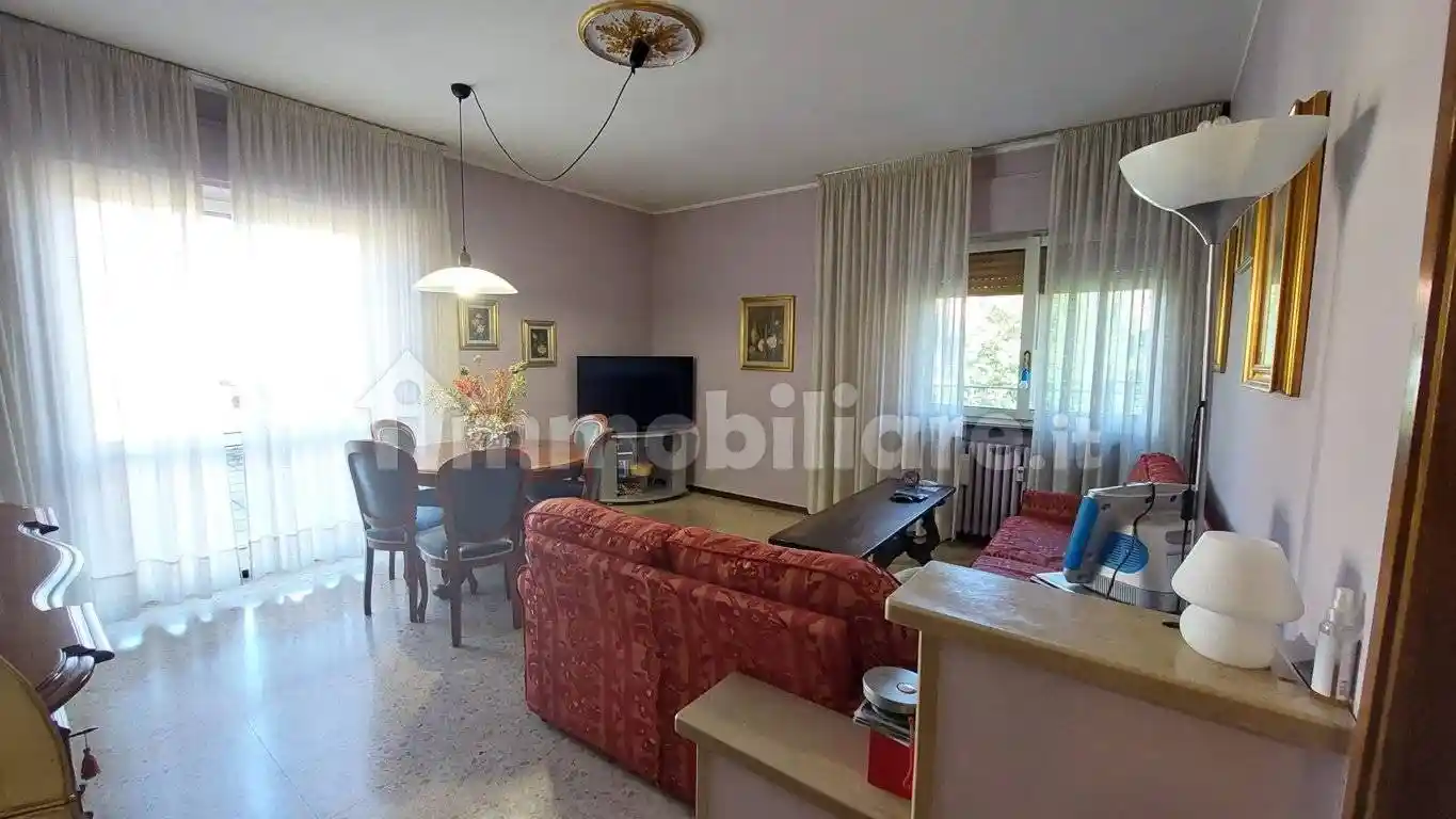 Appartamento in vendita a Borgomanero