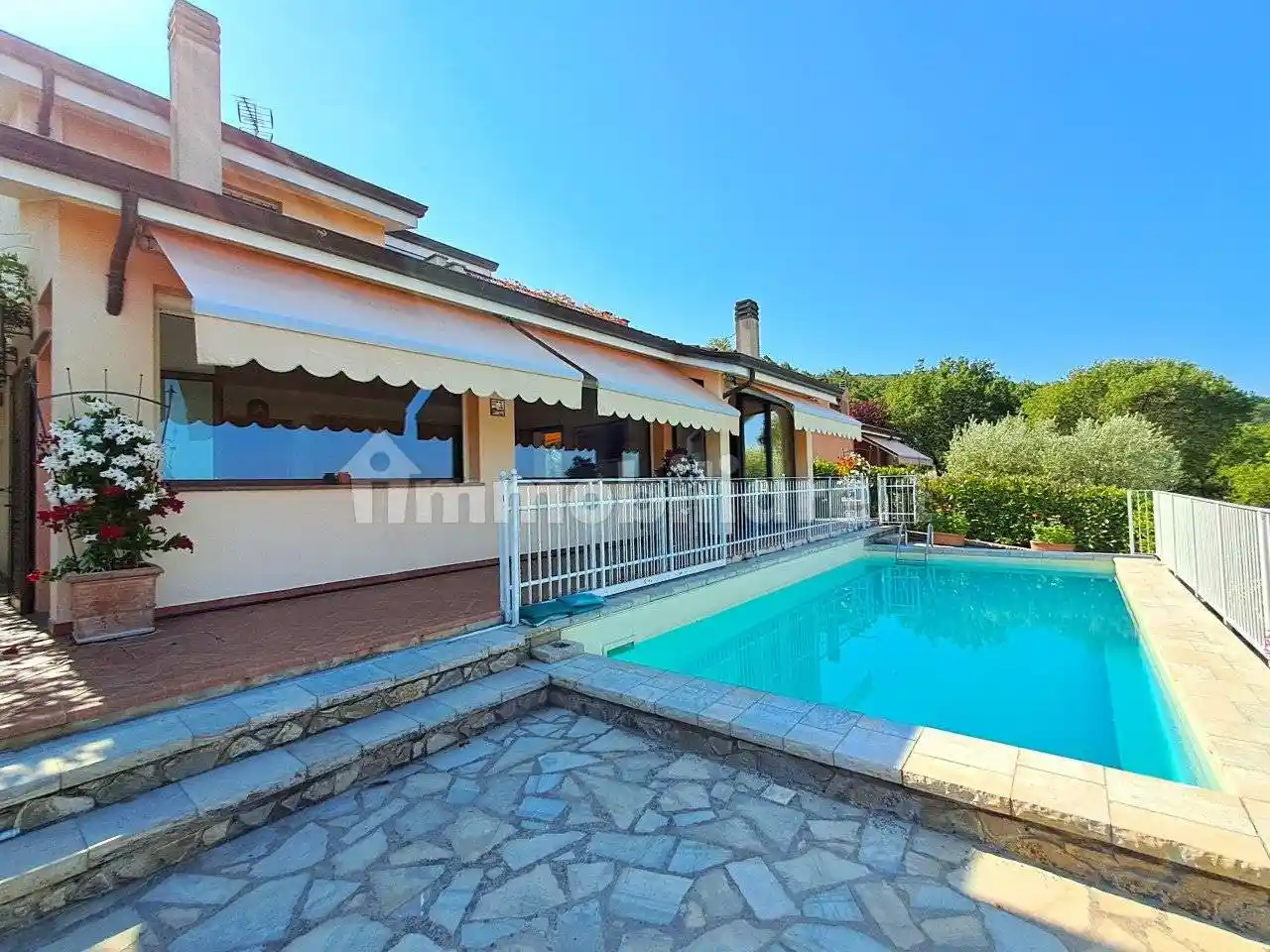 Villa in vendita a Magione