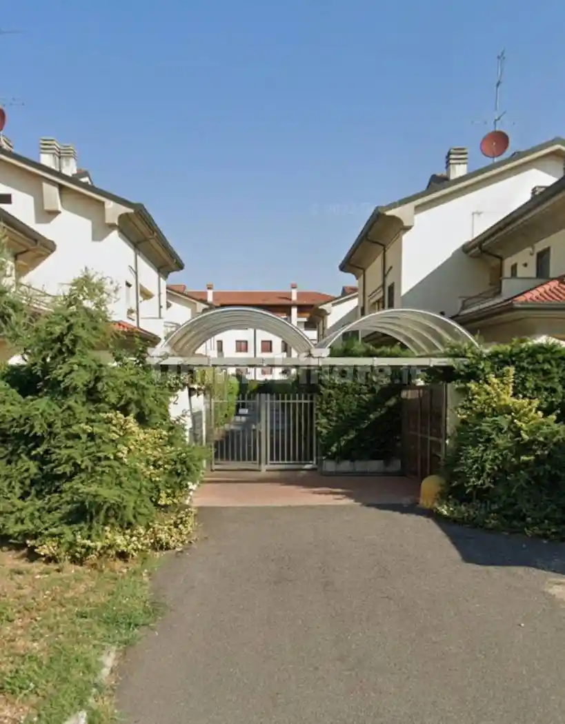 Appartamento in vendita a Vanzago