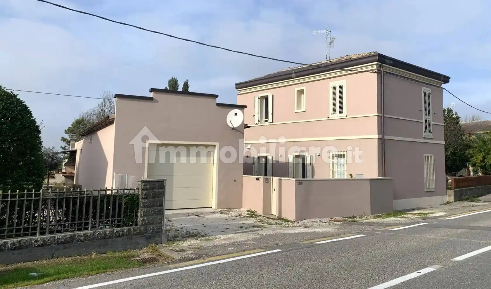 Villa in vendita a Ravenna