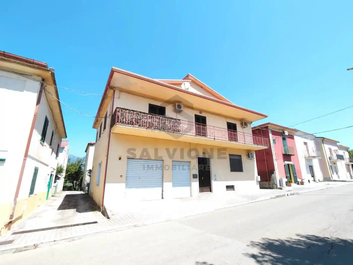 Villa in vendita a Castelvenere