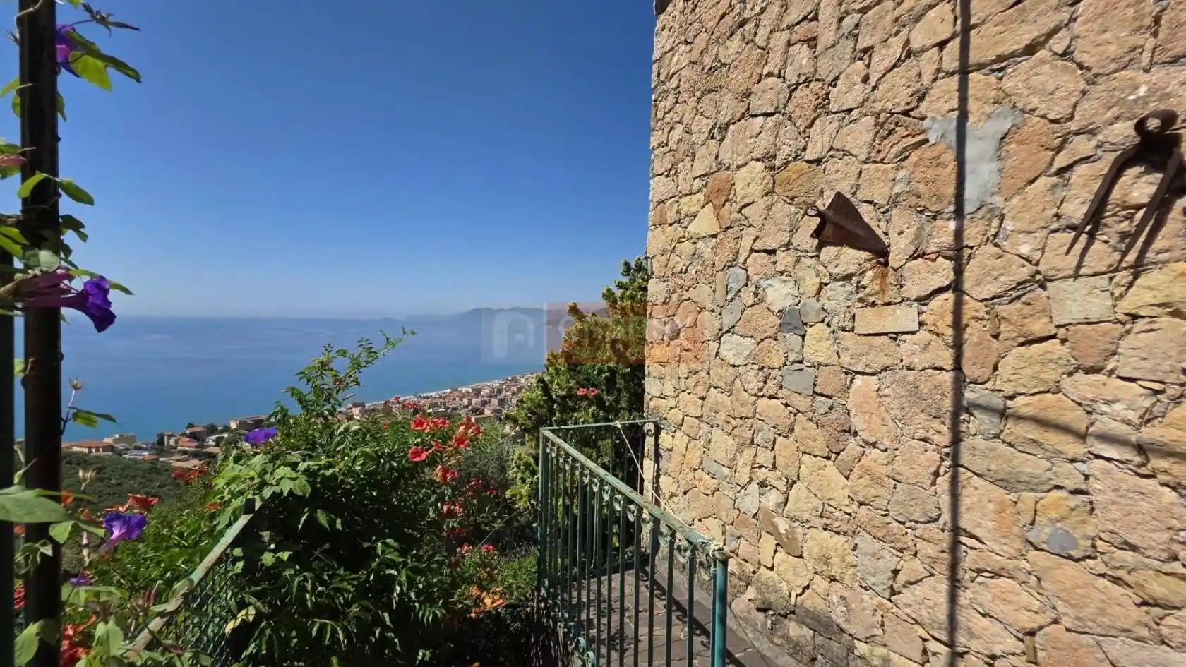 Rustico - Casale in vendita a Borgio Verezzi