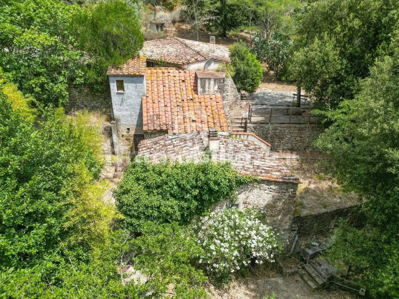 Rustico - Casale in vendita a Campo nell'Elba