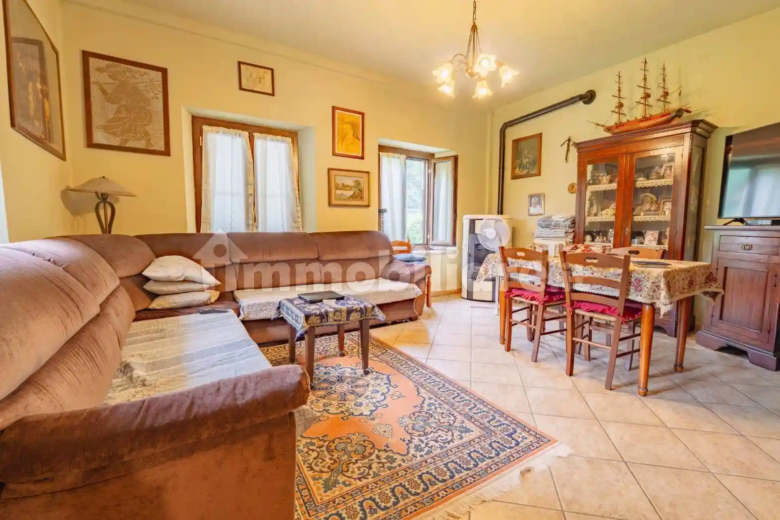 Casa indipendente in vendita a Inverso Pinasca