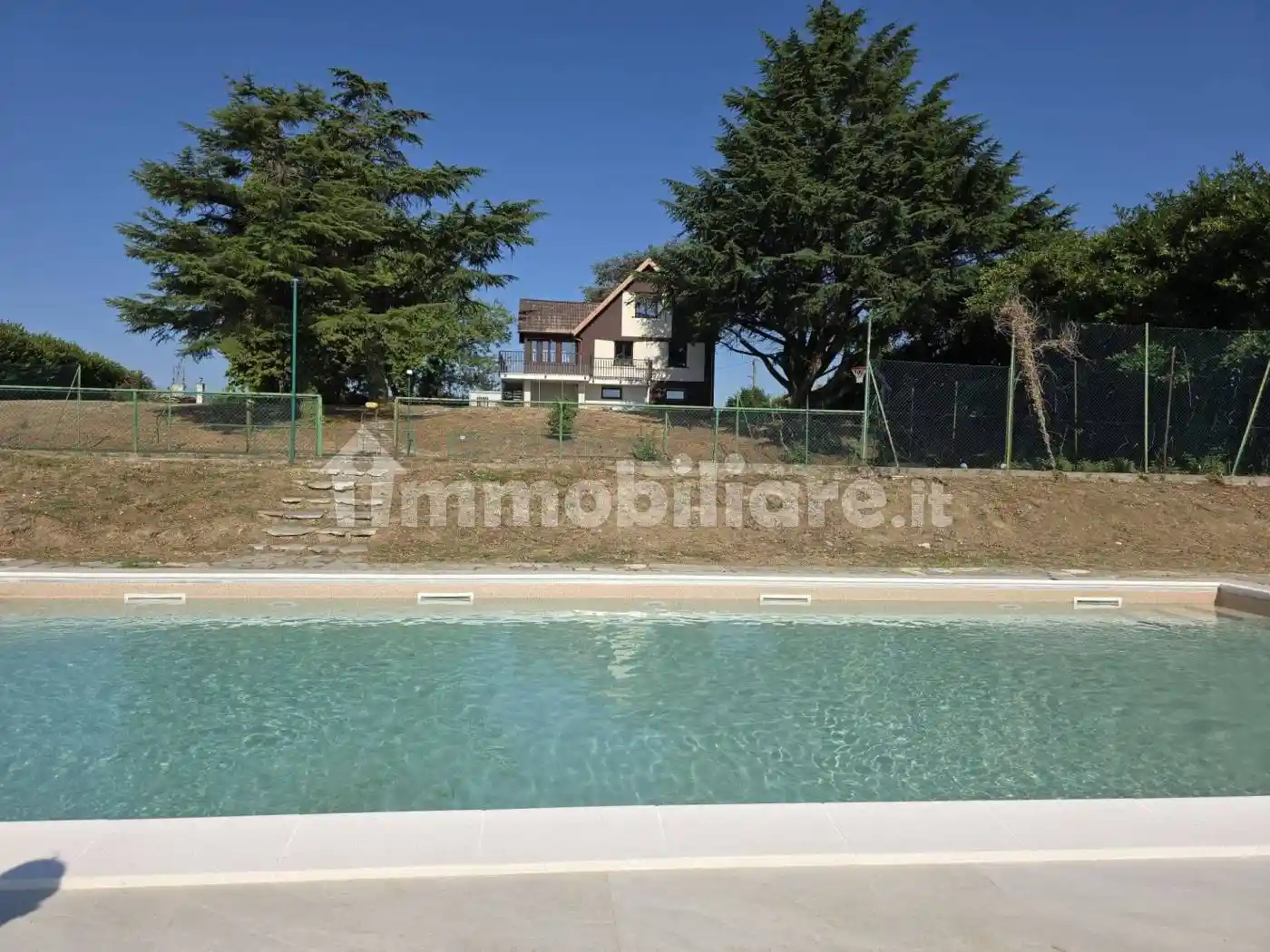 Villa in vendita a Montiglio Monferrato