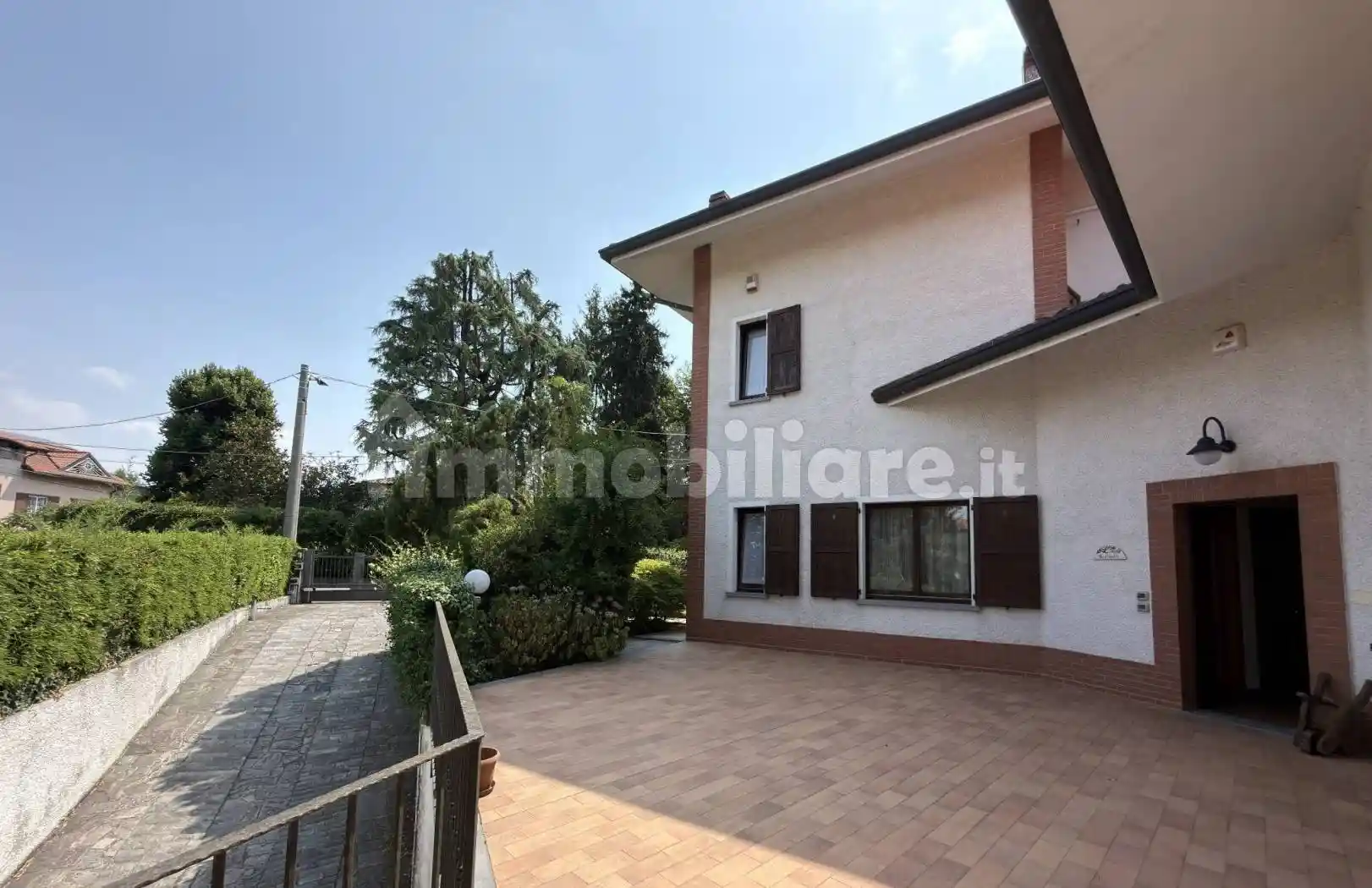 Villa in vendita a Usmate Velate