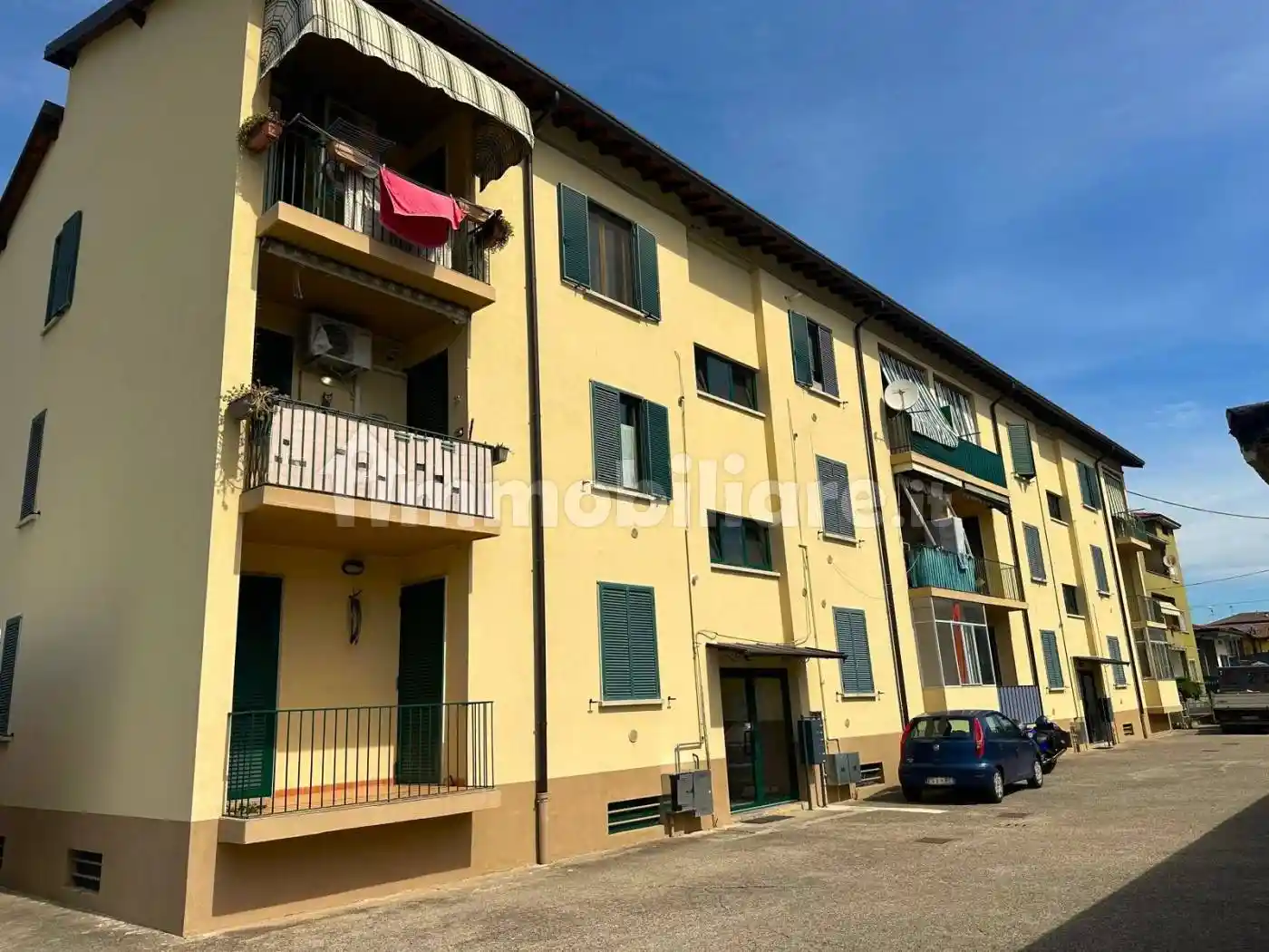 Appartamento in vendita a Bonate Sotto