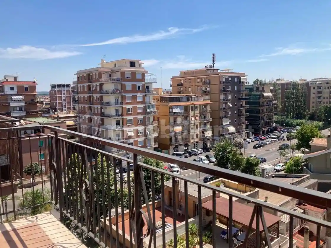 Appartamento in vendita a Ladispoli