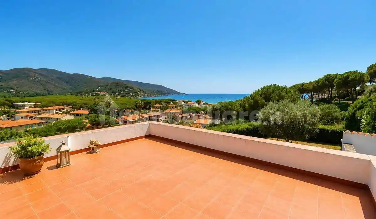 Villa in vendita a Campo nell'Elba