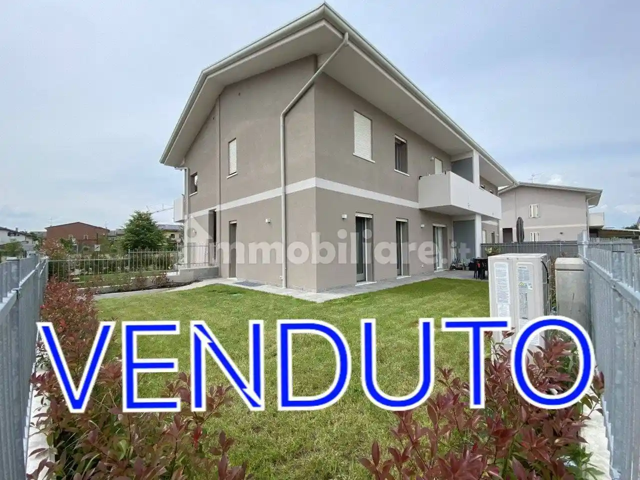 Appartamento in vendita a Castel d'Azzano