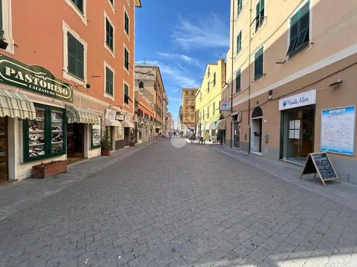 Appartamento in vendita a Genova