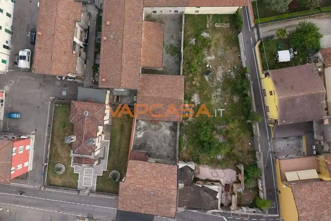 Casa indipendente in vendita a Cividate al Piano