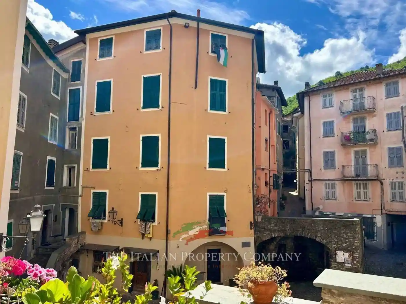 Appartamento in vendita a Castel Vittorio