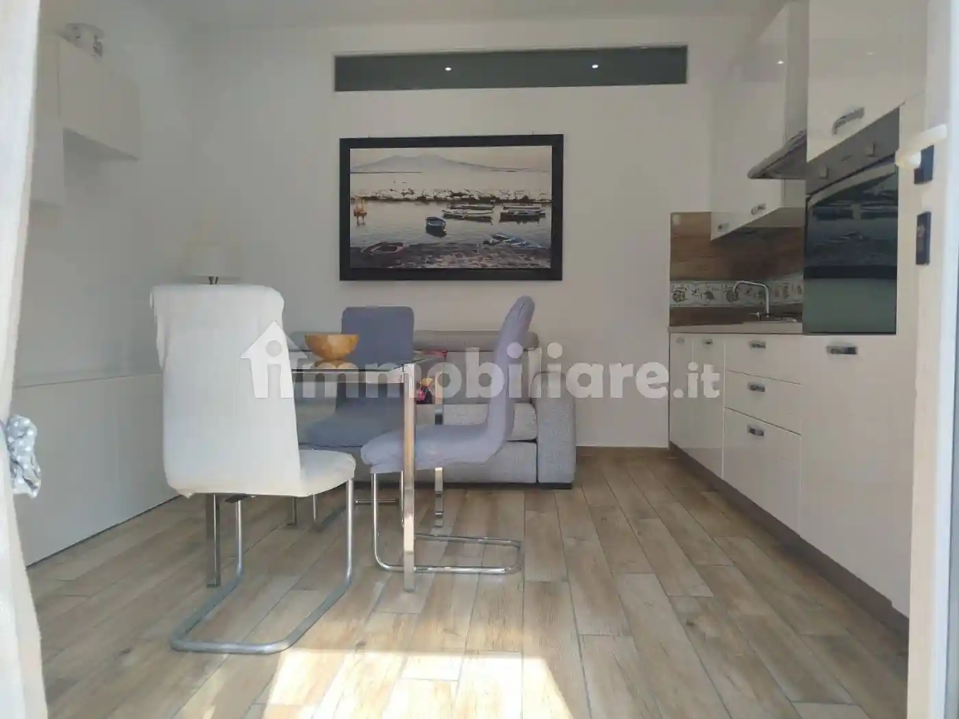 Appartamento in vendita a Napoli