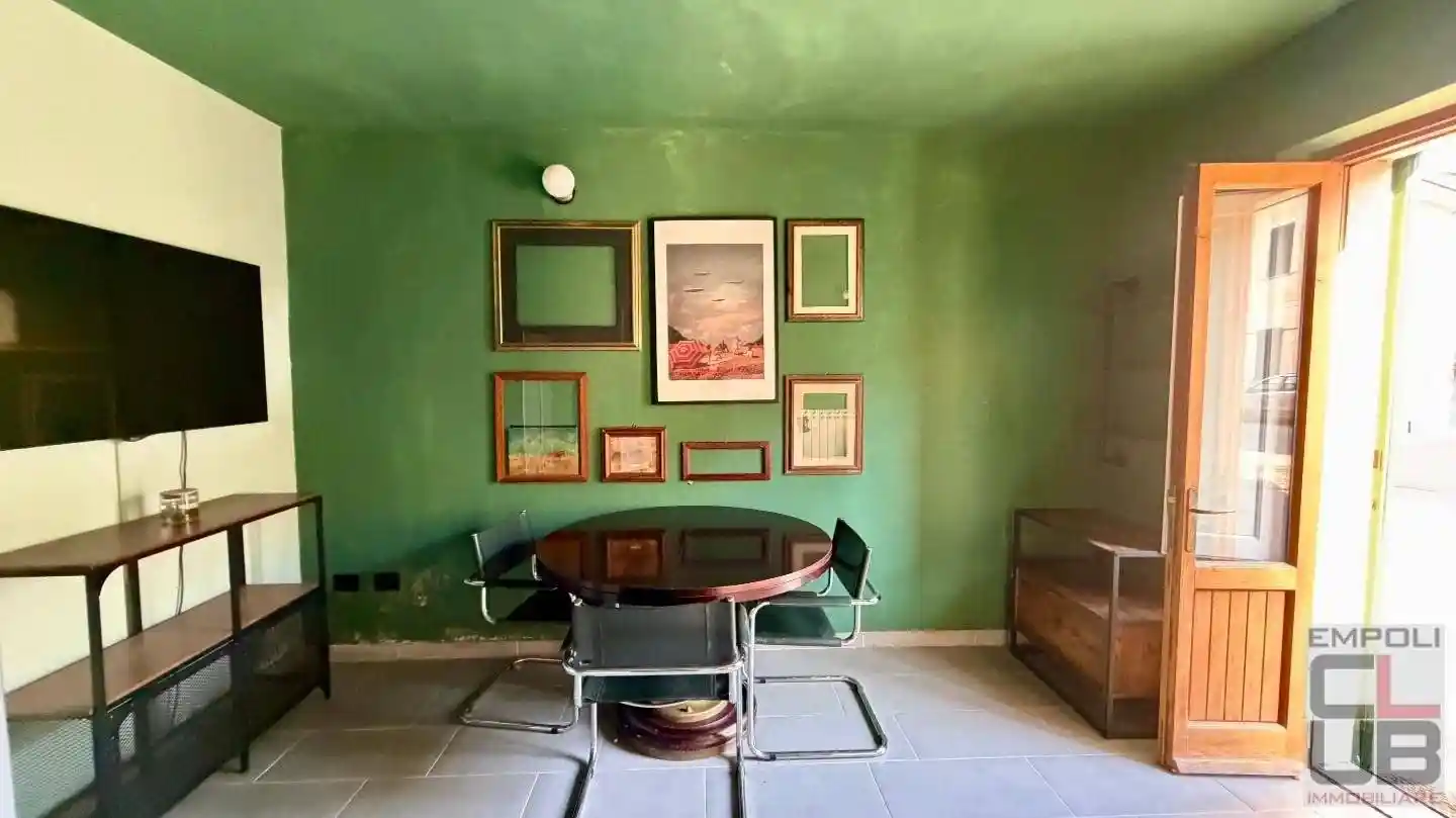 Casa indipendente in vendita a Capraia e Limite