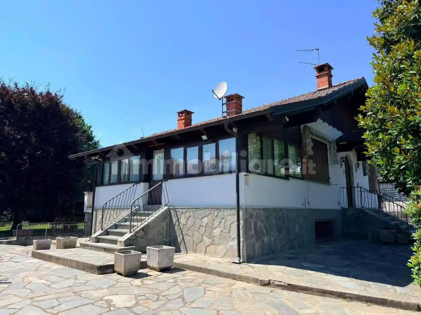 Villa - foto 2