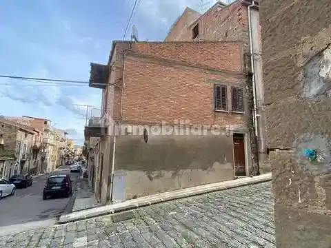 Villa in vendita a Santo Stefano di Camastra