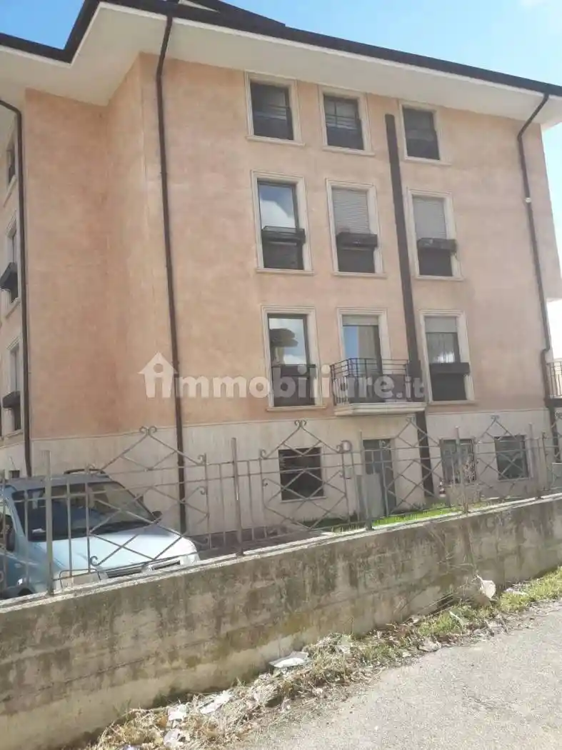 Palazzo - Edificio in vendita a Avezzano