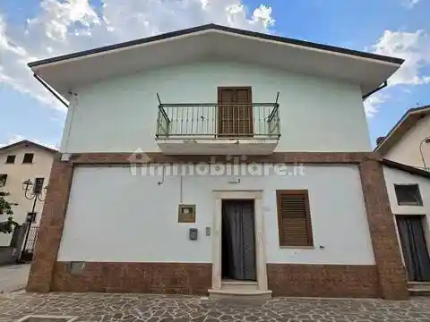 Villa in vendita a Trasacco