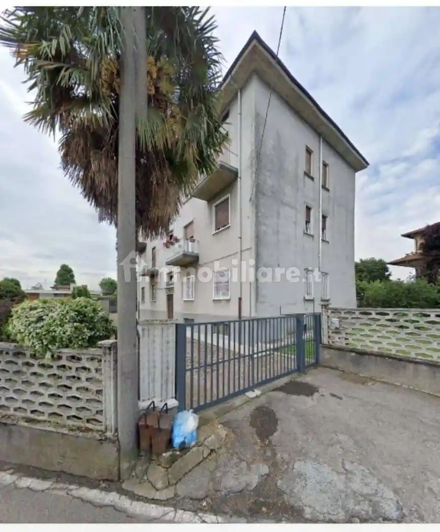 Appartamento in vendita a Rovellasca