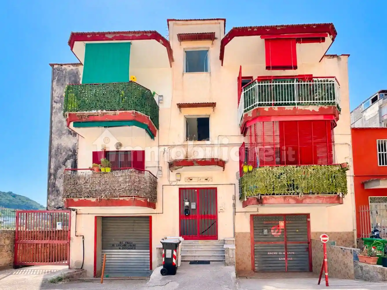 Appartamento in vendita a Napoli