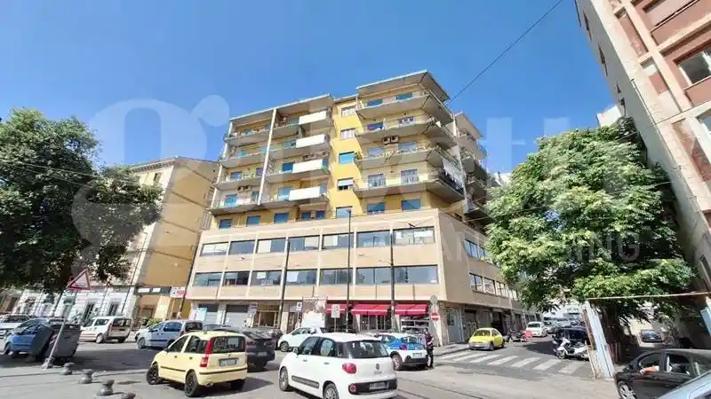 Appartamento in affitto a Napoli