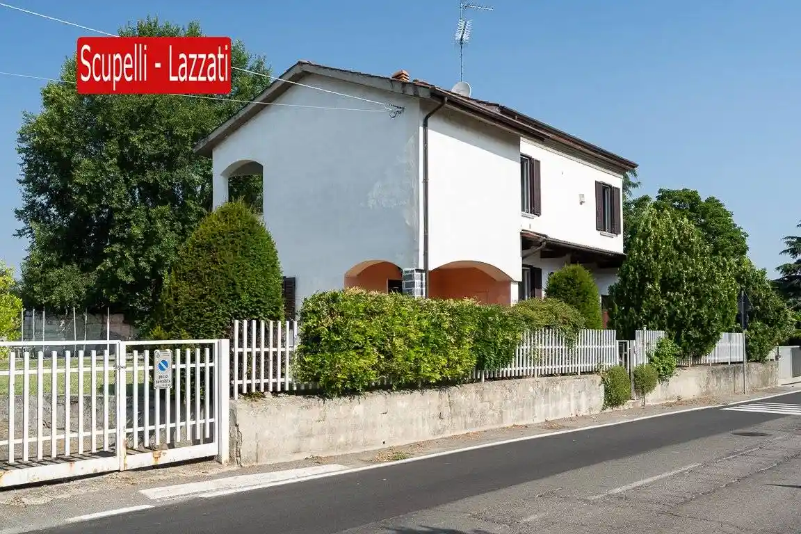 Villa in vendita a Voghera