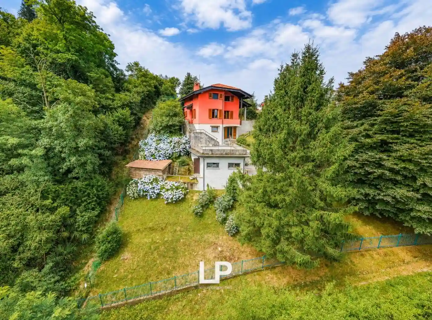 Villa - foto 2