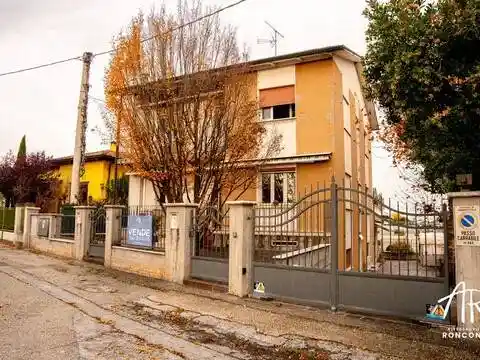 Villa in vendita a Gambettola