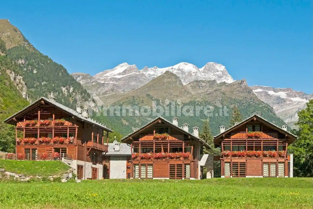 Casa indipendente in vendita a Alagna Valsesia