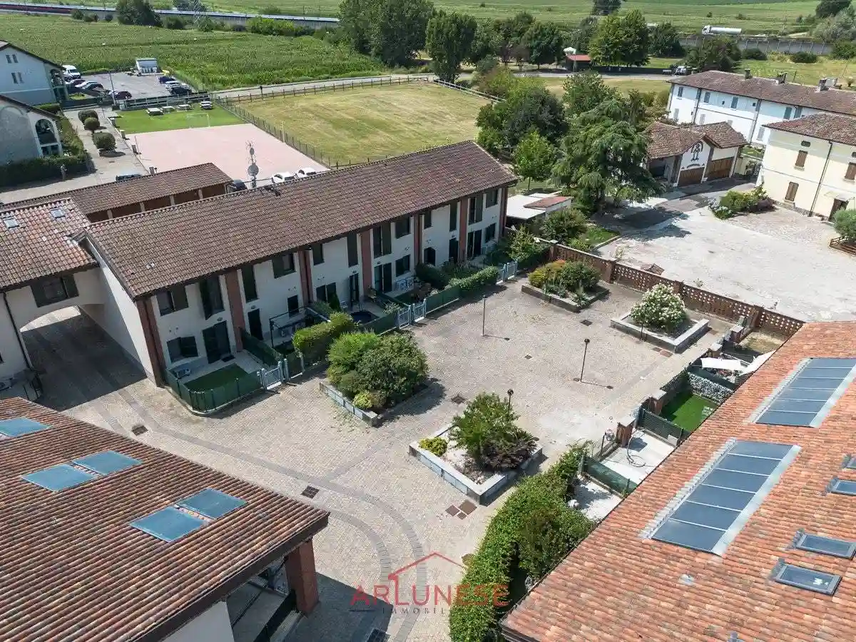 Villetta a schiera - foto 4