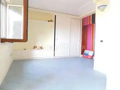 Appartamento in affitto a Pozzuoli
