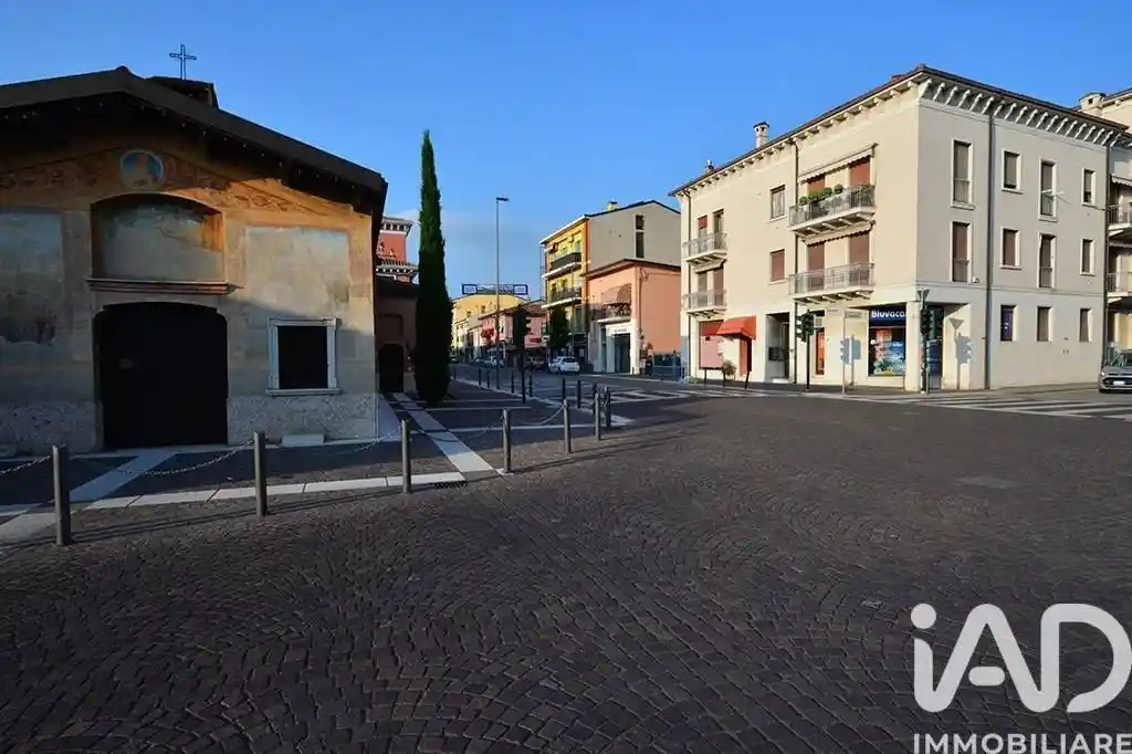Appartamento in vendita a Villafranca di Verona