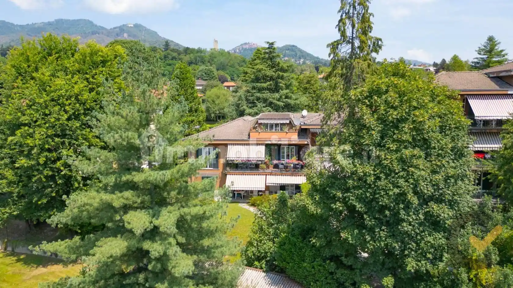 Appartamento in vendita a Varese