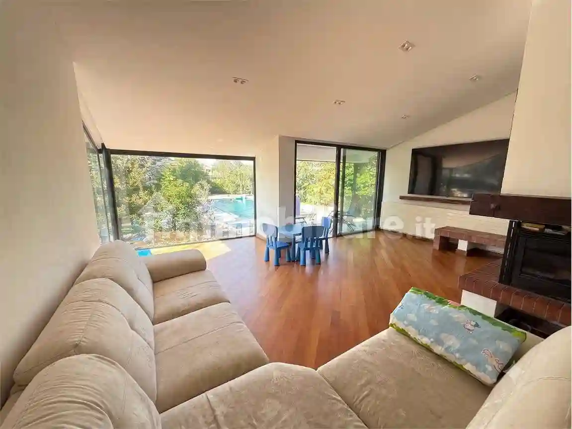 Villa - foto 3