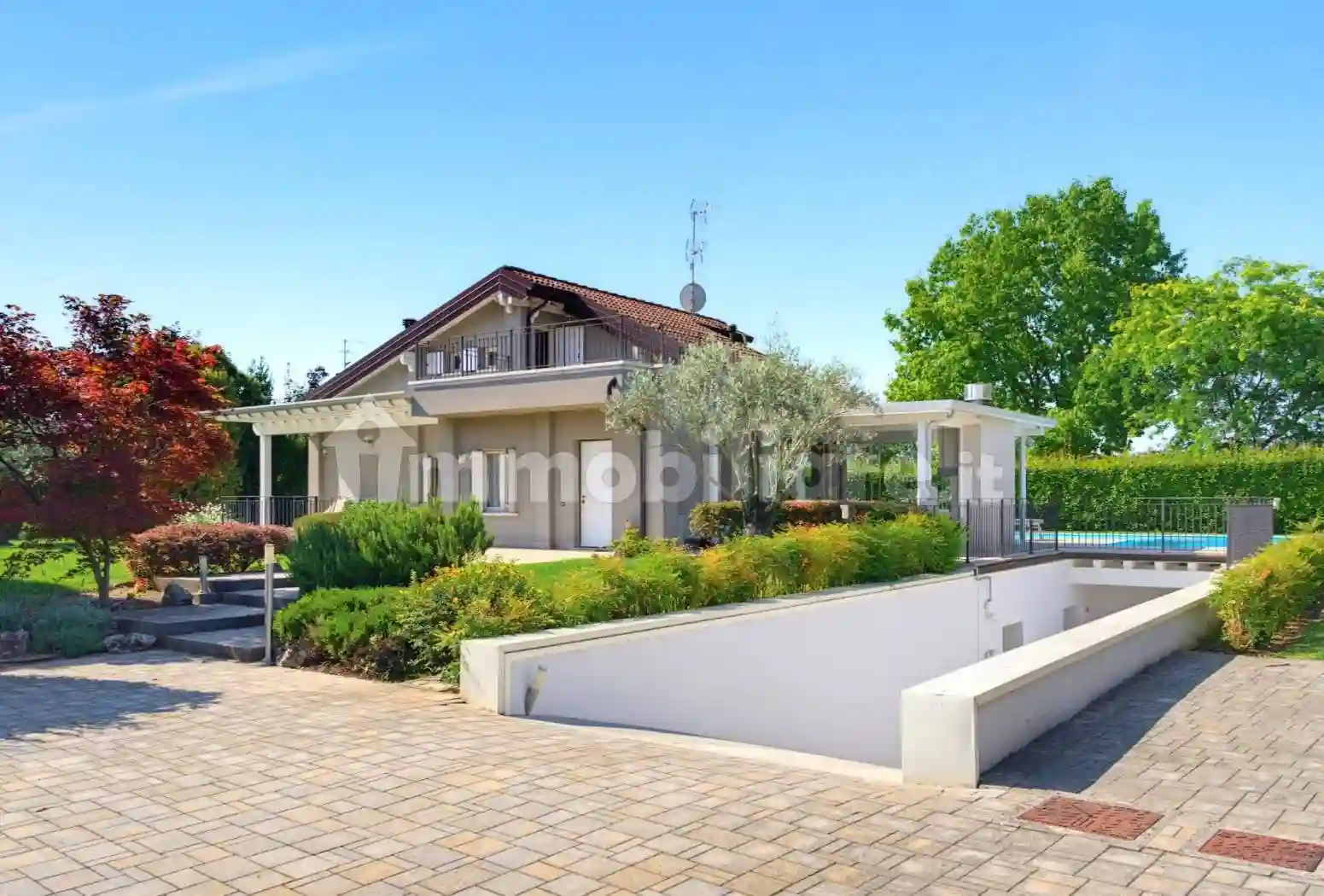 Villa - foto 2