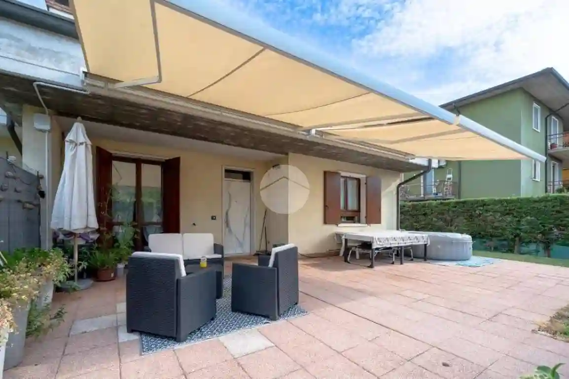 Villetta a schiera - foto 2