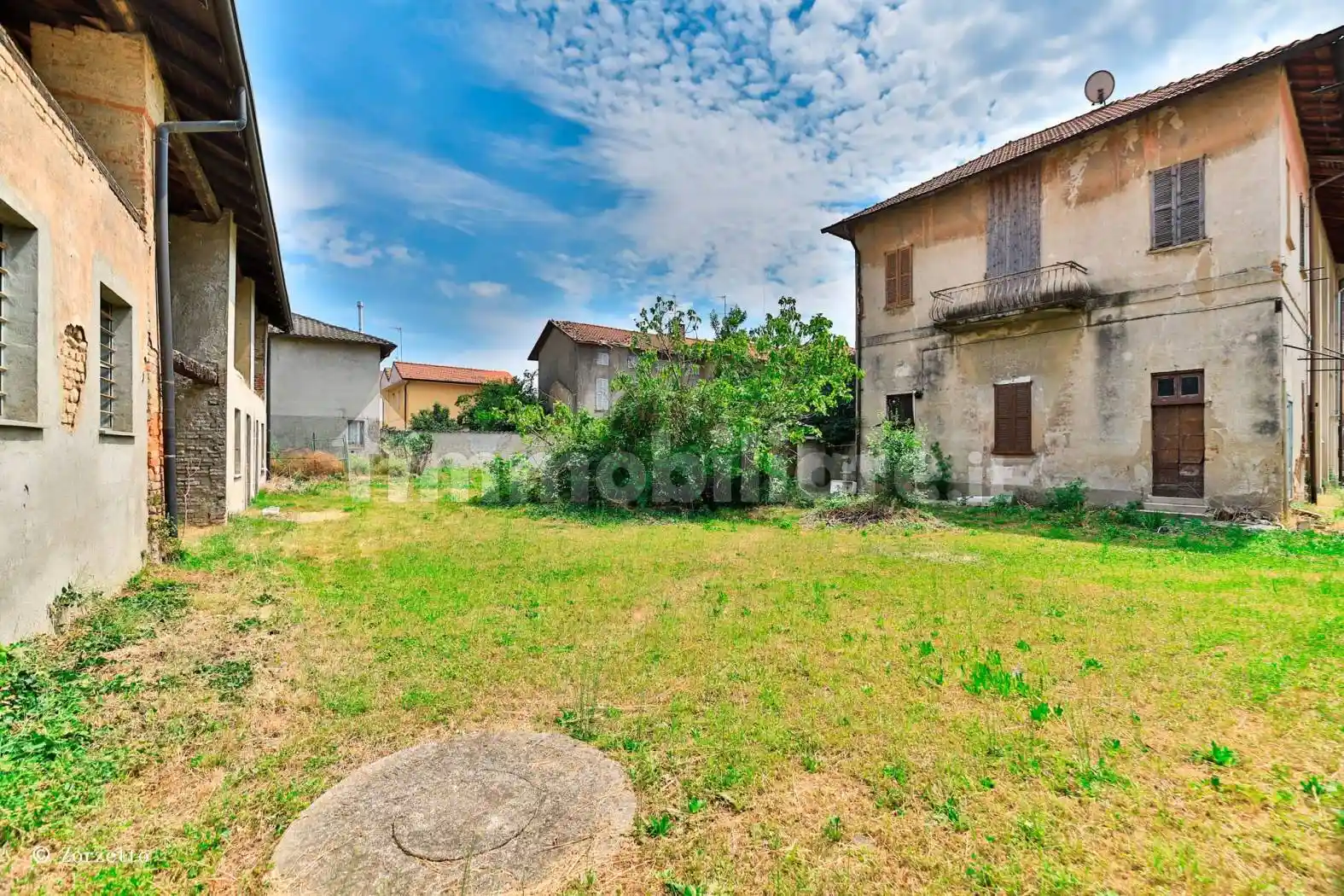 Rustico - Casale in vendita a Bernareggio