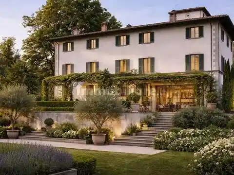 Villa in vendita a Pratovecchio e Stia