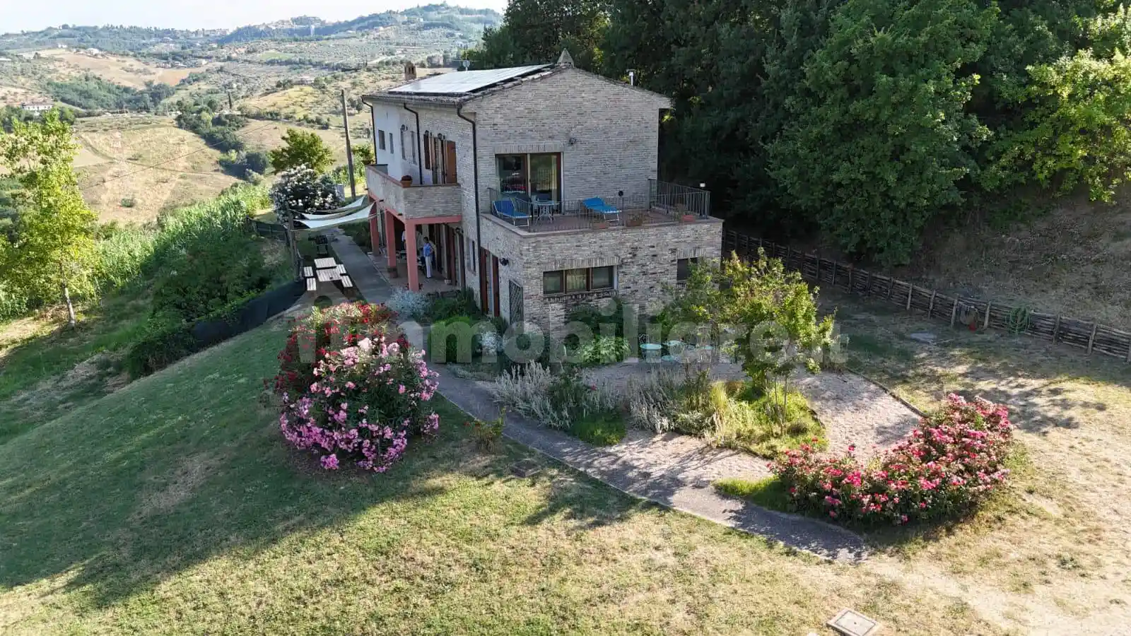 Rustico - Casale in vendita a Penne