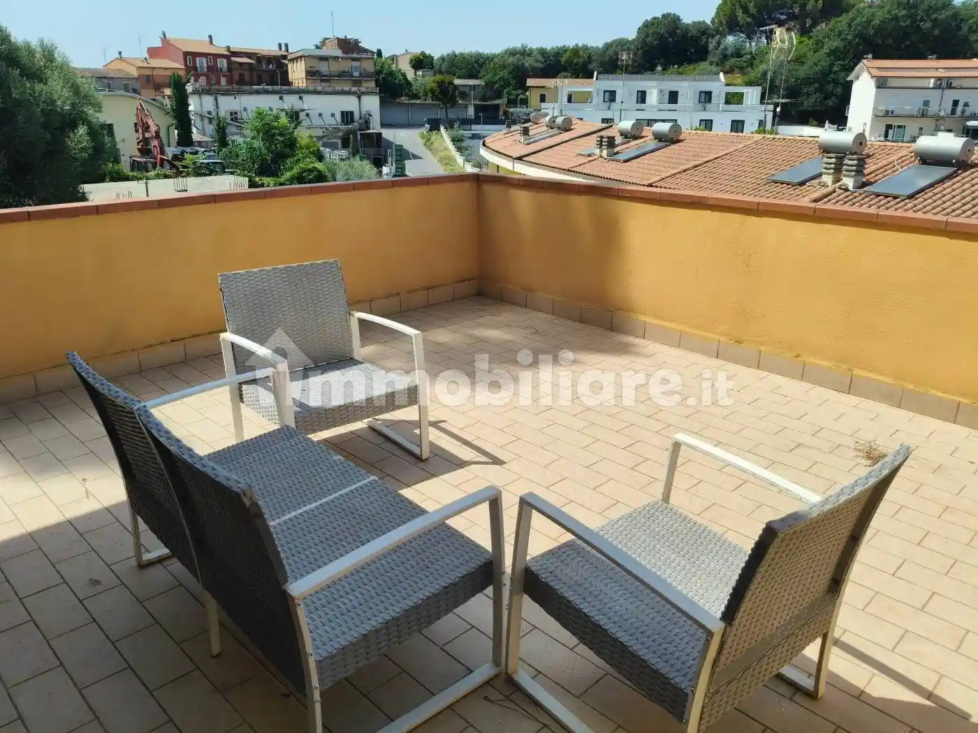 Villetta a schiera in affitto a Montelibretti